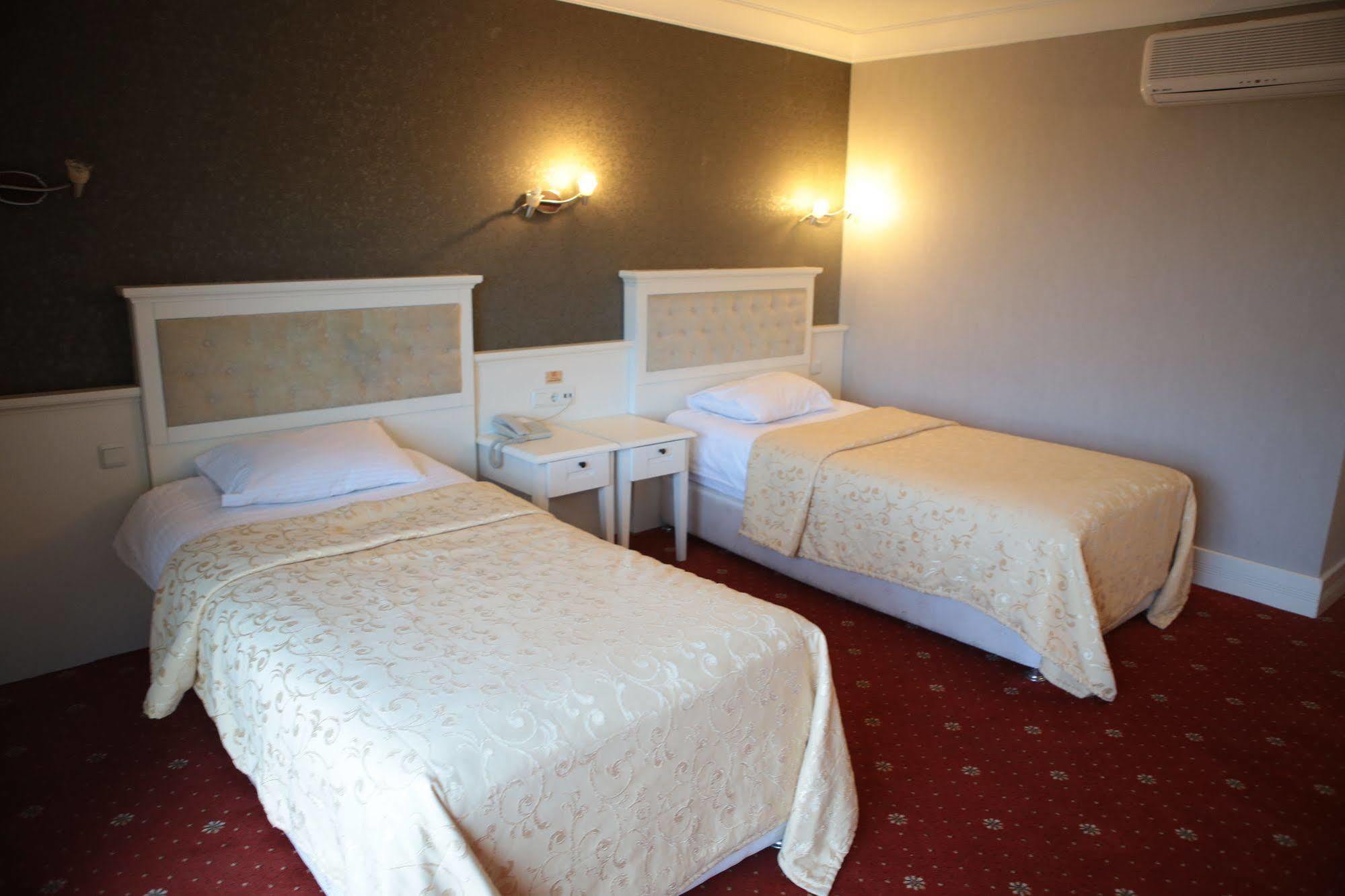 Amisos Hotel 萨姆松 外观 照片